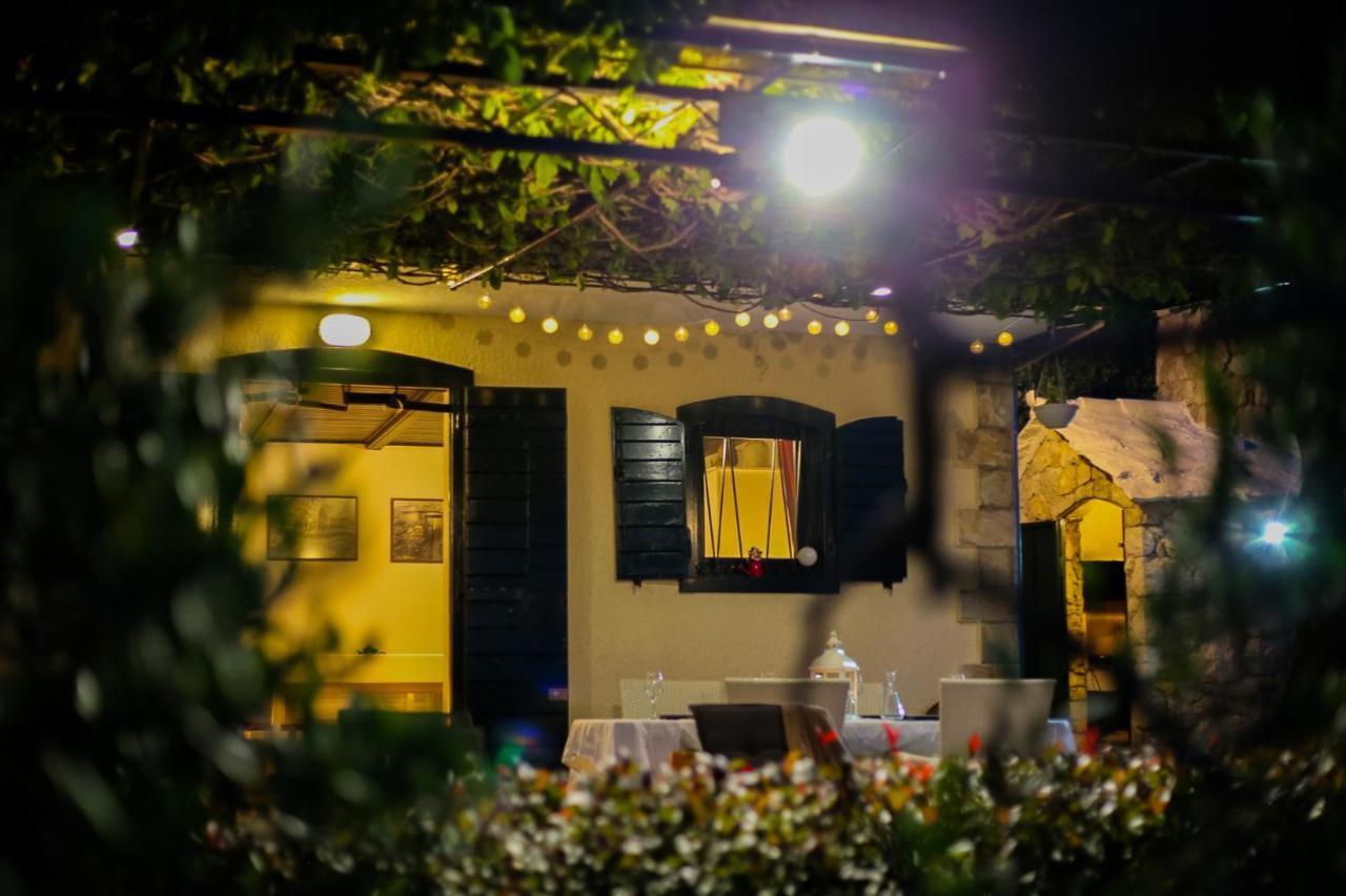 Holiday Home Oaza Baška Voda Eksteriør billede