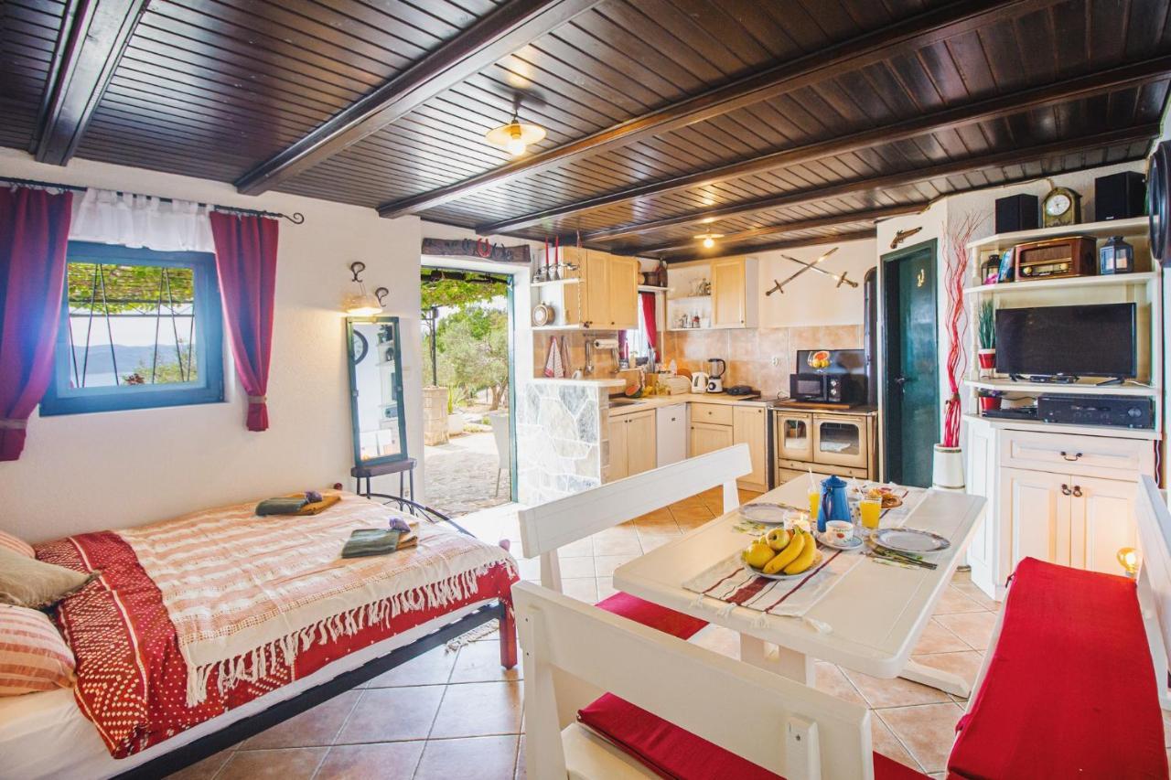 Holiday Home Oaza Baška Voda Eksteriør billede